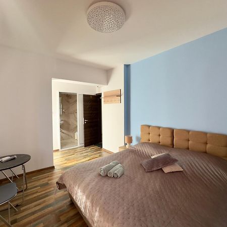 Navial 1 Hotel กาโบรโว ภายนอก รูปภาพ