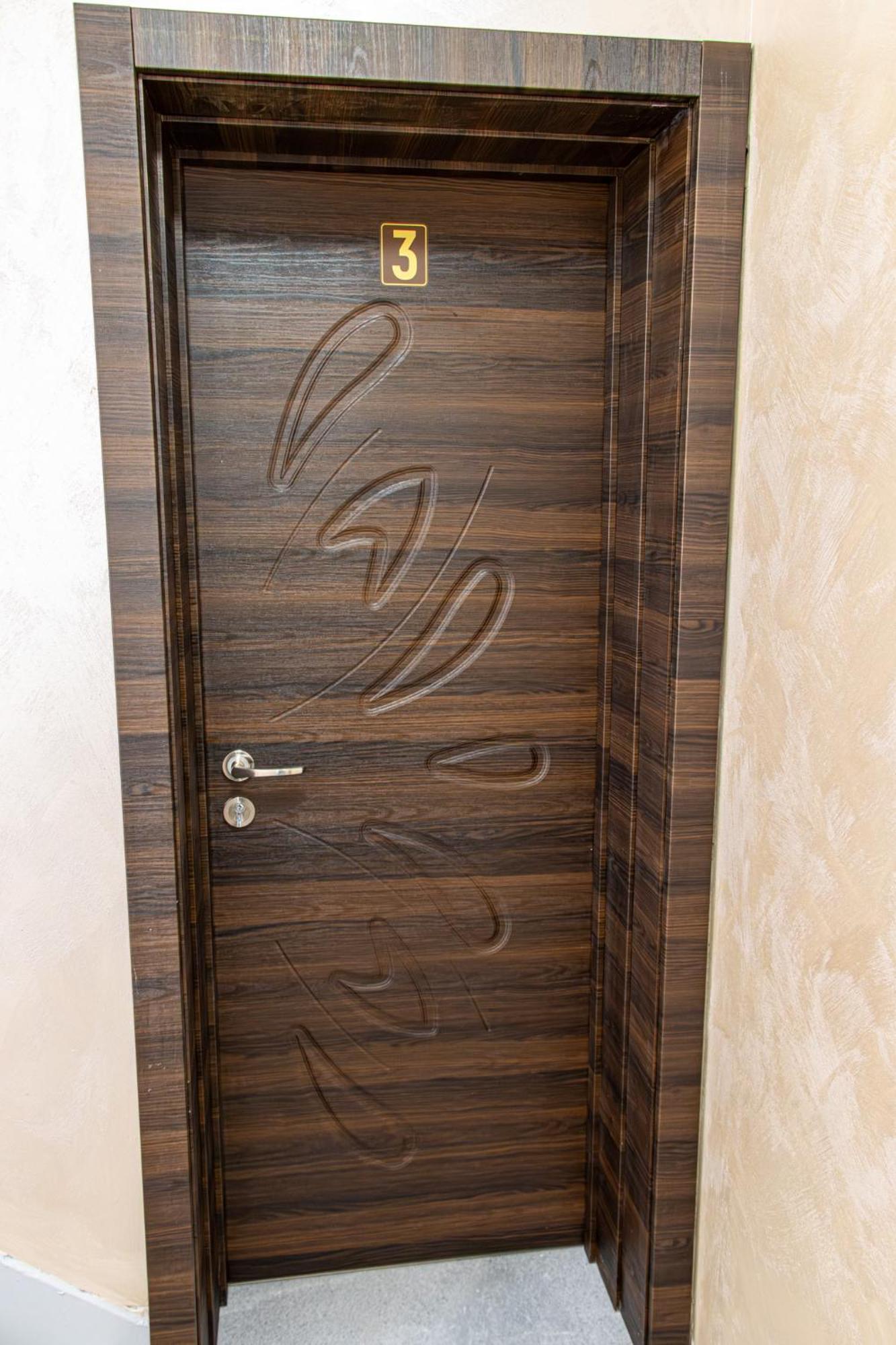 Navial 1 Hotel กาโบรโว ภายนอก รูปภาพ