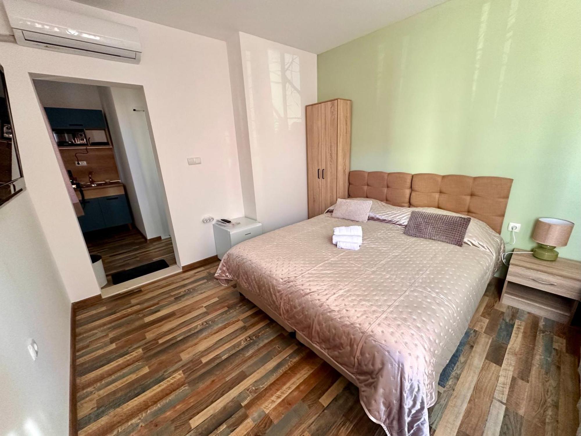 Navial 1 Hotel กาโบรโว ภายนอก รูปภาพ